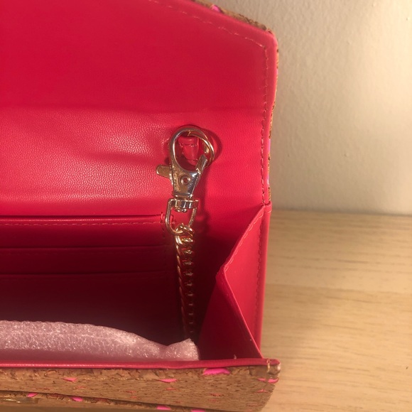 Francesca’s Trixi Cork Pink Envelope Wallet - Picture 9 of 16